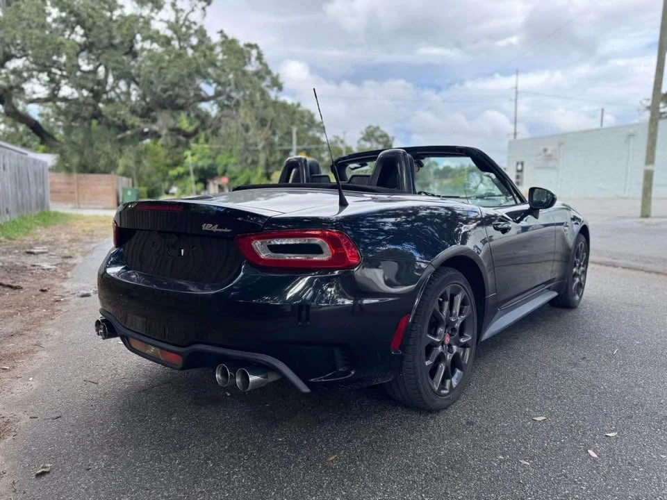 2017 Fiat 124 Spider - Image 11 of 14
