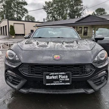 2017 Fiat 124 Spider Abarth