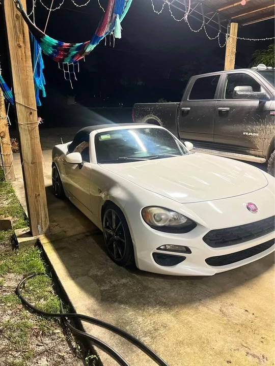 2017 Fiat 124 Spider - Image 3 of 13