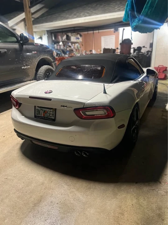 2017 Fiat 124 Spider - Image 5 of 13