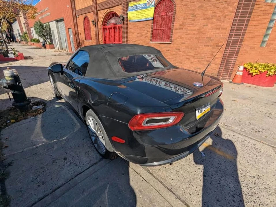 2017 Fiat 124 Spider - Image 3 of 6