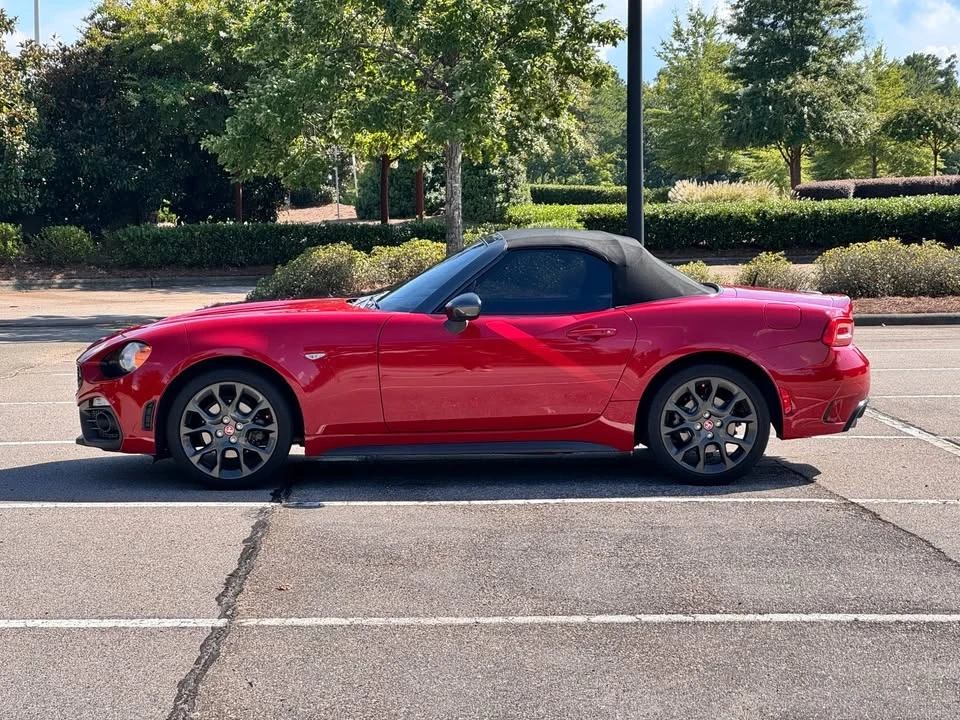 2017 Fiat 124 Spider - Image 6 of 19