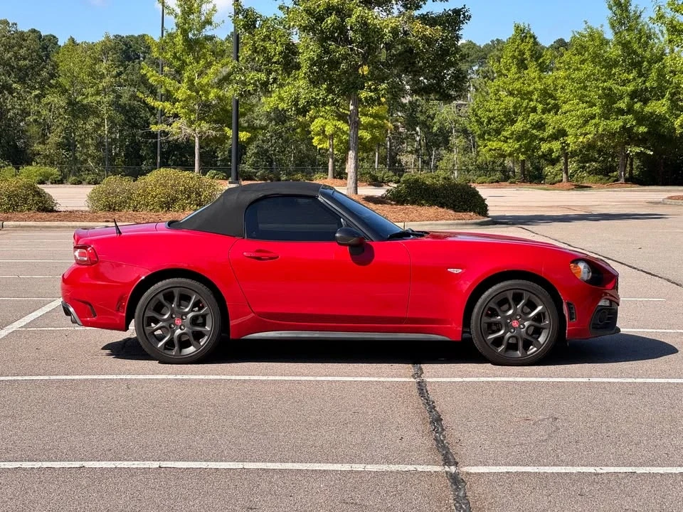 2017 Fiat 124 Spider - Image 3 of 19