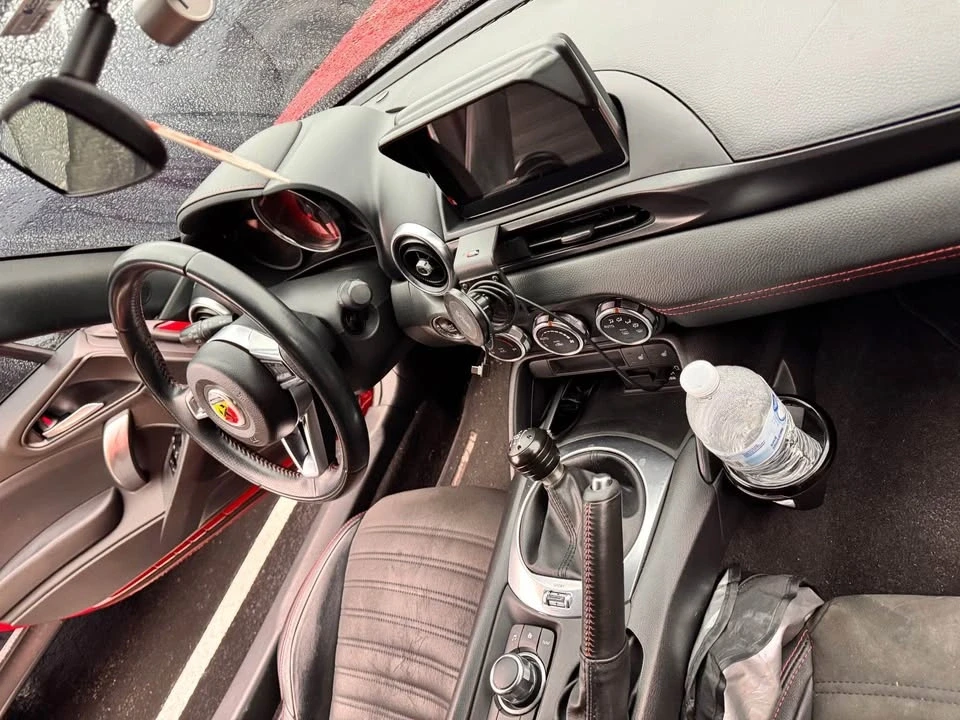 2017 Fiat 124 Spider - Image 15 of 19