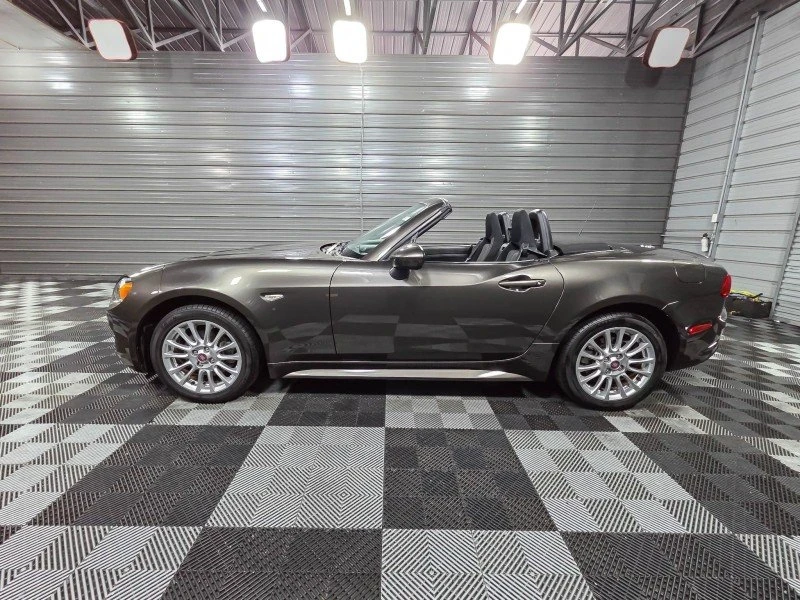 2017 Fiat 124 Spider - Image 7 of 19