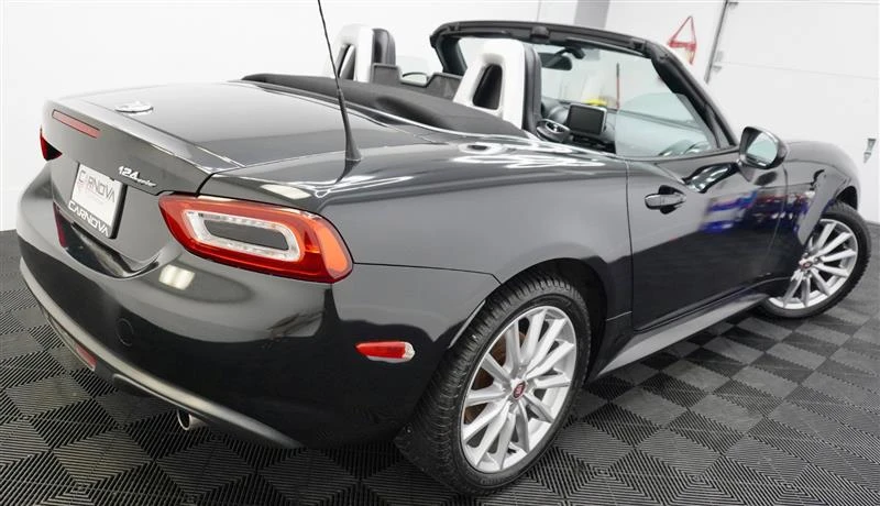 2017 Fiat 124 Spider - Image 6 of 20