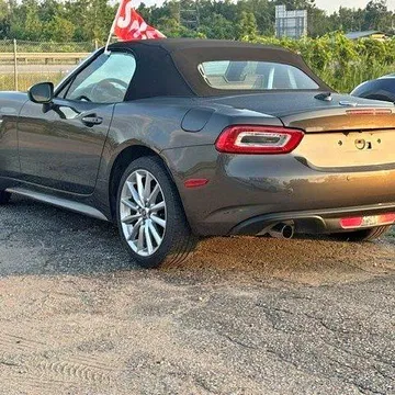 2017 Fiat 124 Spyder Ovetal