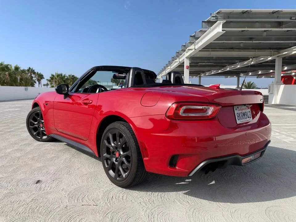 2017 Fiat 124 Spider - Image 4 of 19