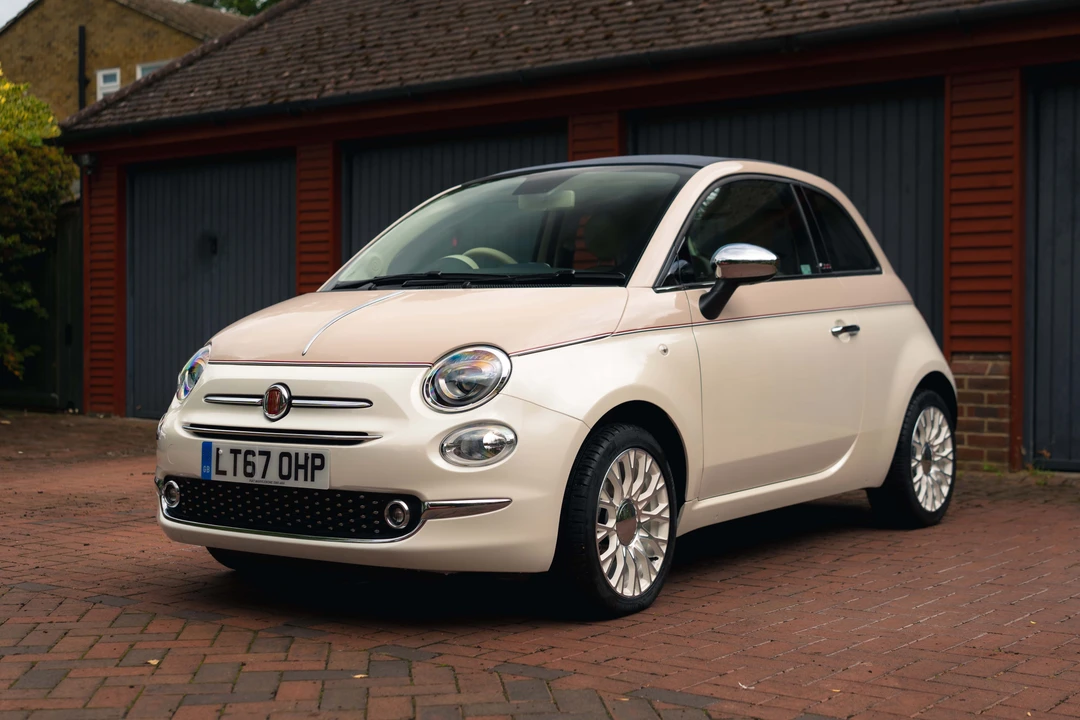 2017 Fiat 500 - Image 8 of 31