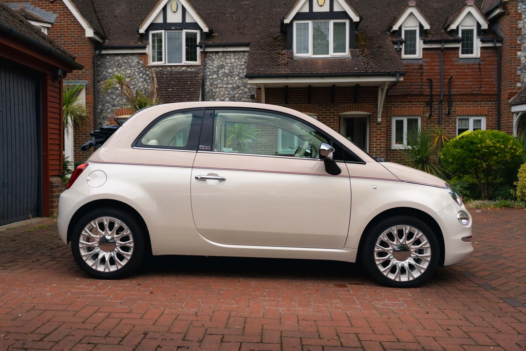 2017 Fiat 500 - Image 4 of 31