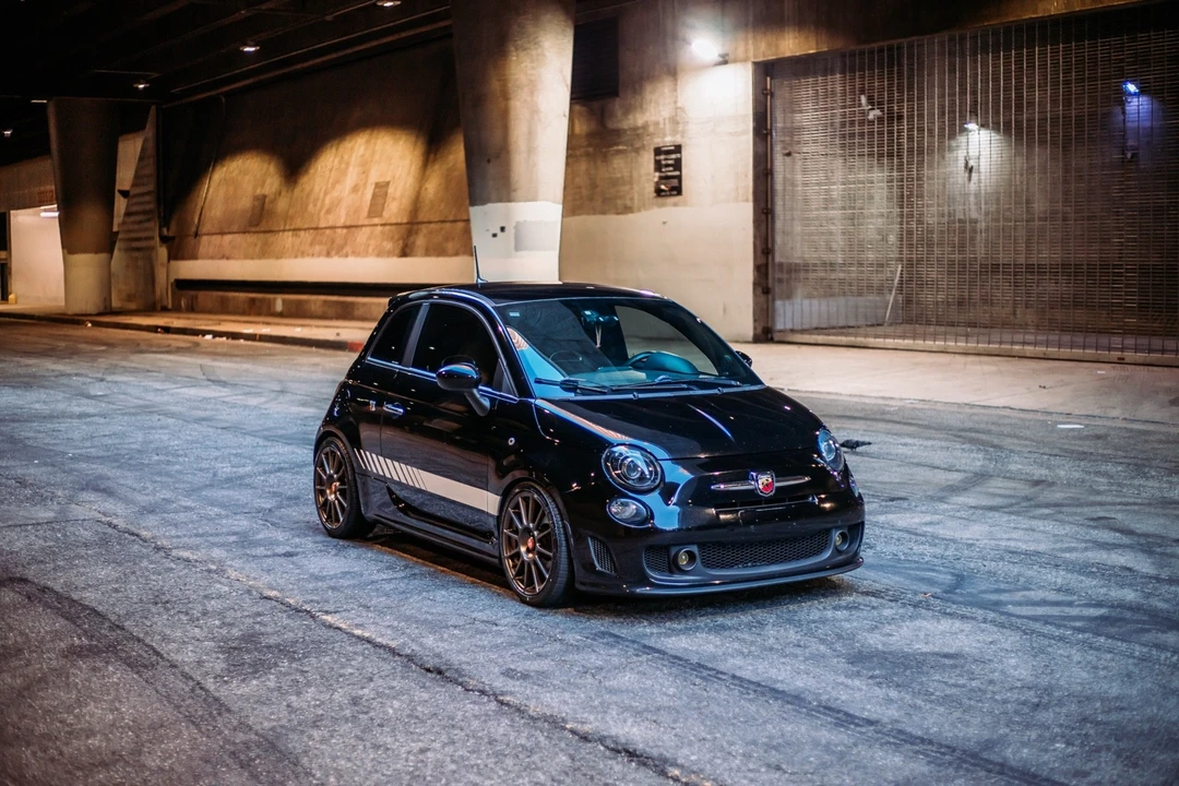 2017 Fiat Abarth 500 - Image 9 of 21