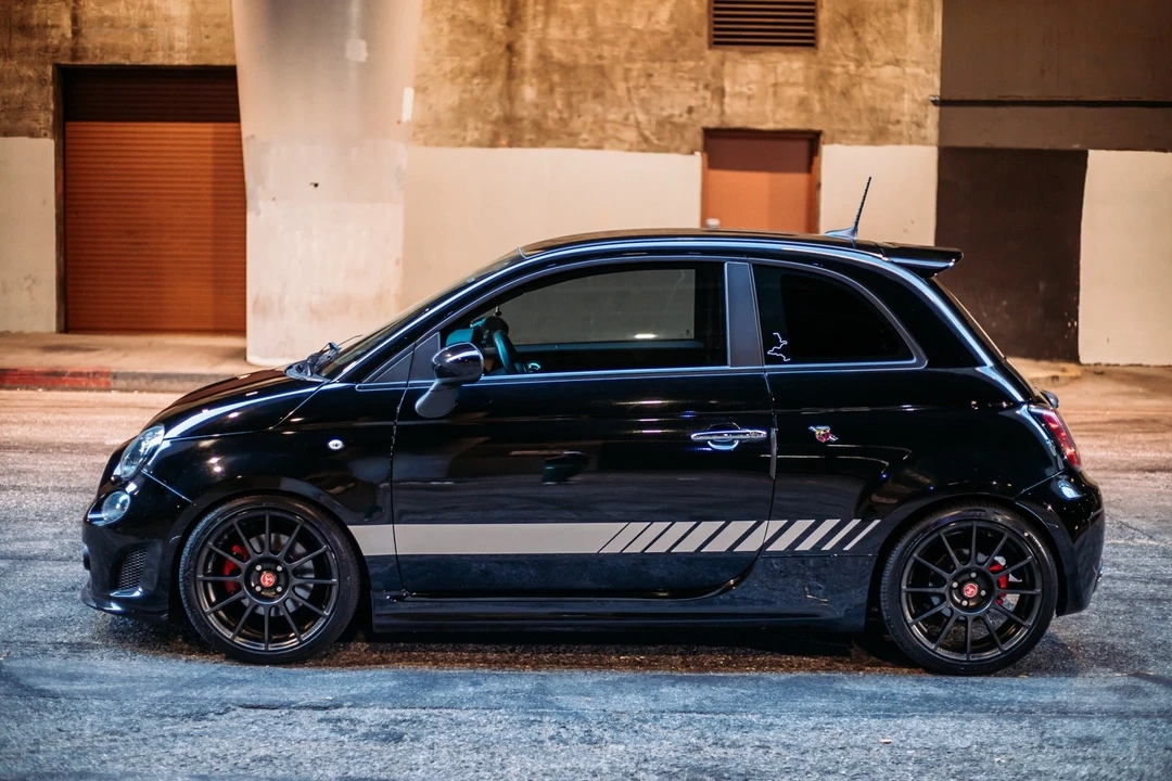 2017 Fiat Abarth 500 - Image 3 of 21