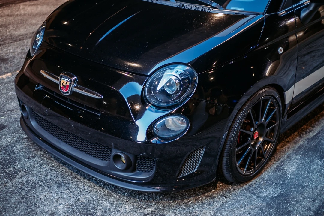 2017 Fiat Abarth 500 - Image 6 of 21