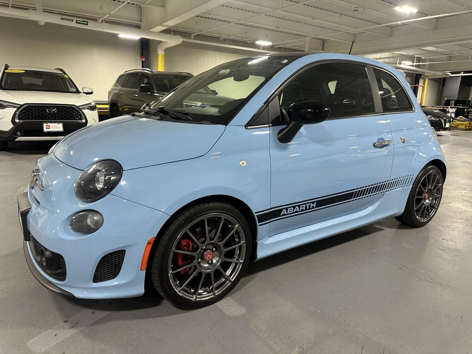 2017 Fiat Abarth 500 - Image 2 of 31