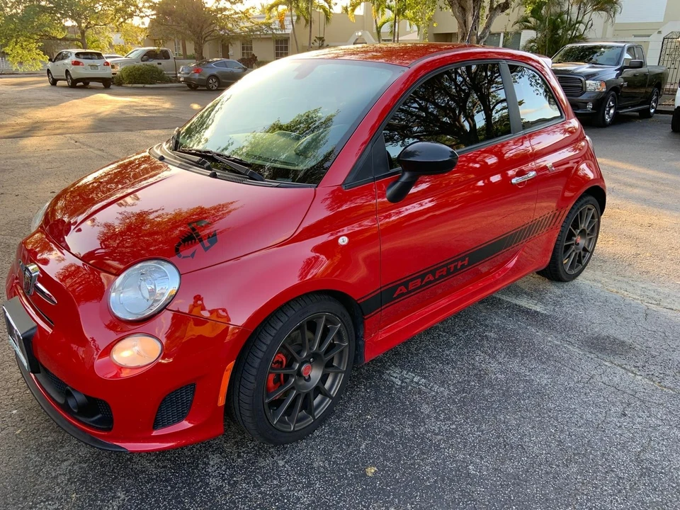 2017 Fiat Abarth 500 - Image 6 of 21