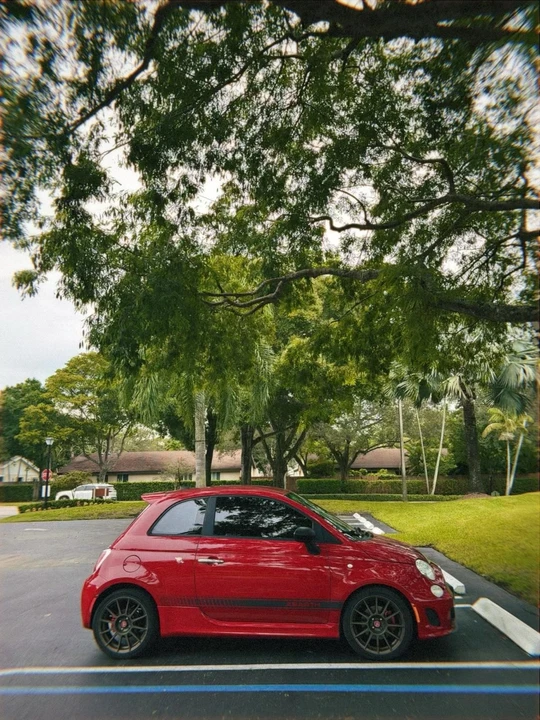 2017 Fiat Abarth 500 - Image 2 of 21