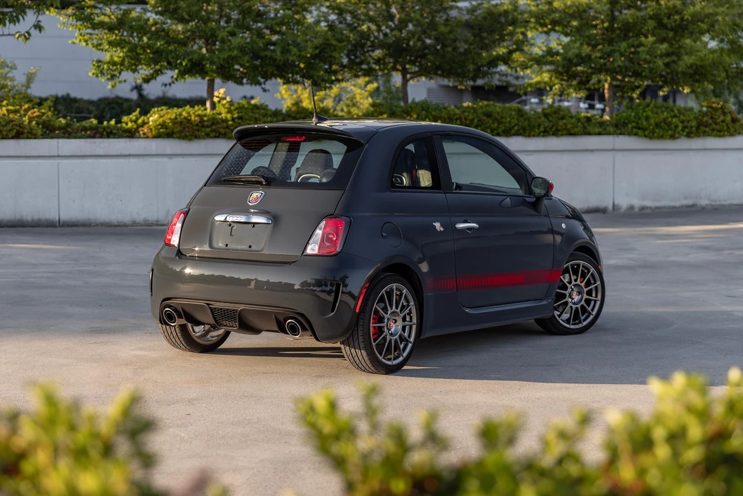 2017 Fiat Abarth 500 - Image 12 of 31