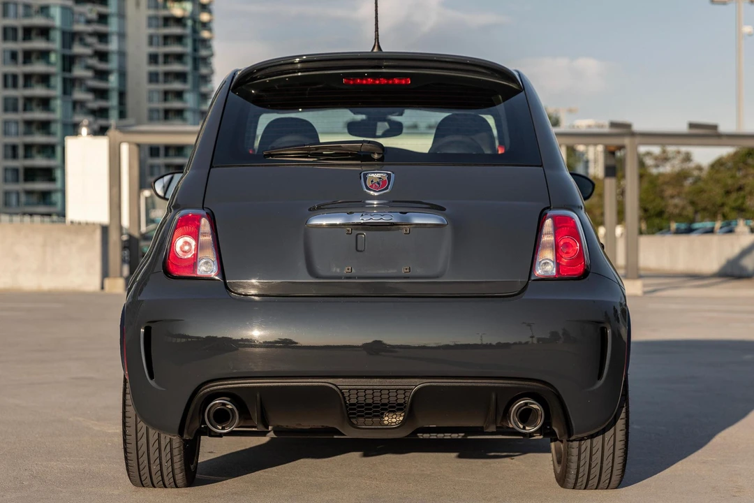 2017 Fiat Abarth 500 - Image 5 of 31