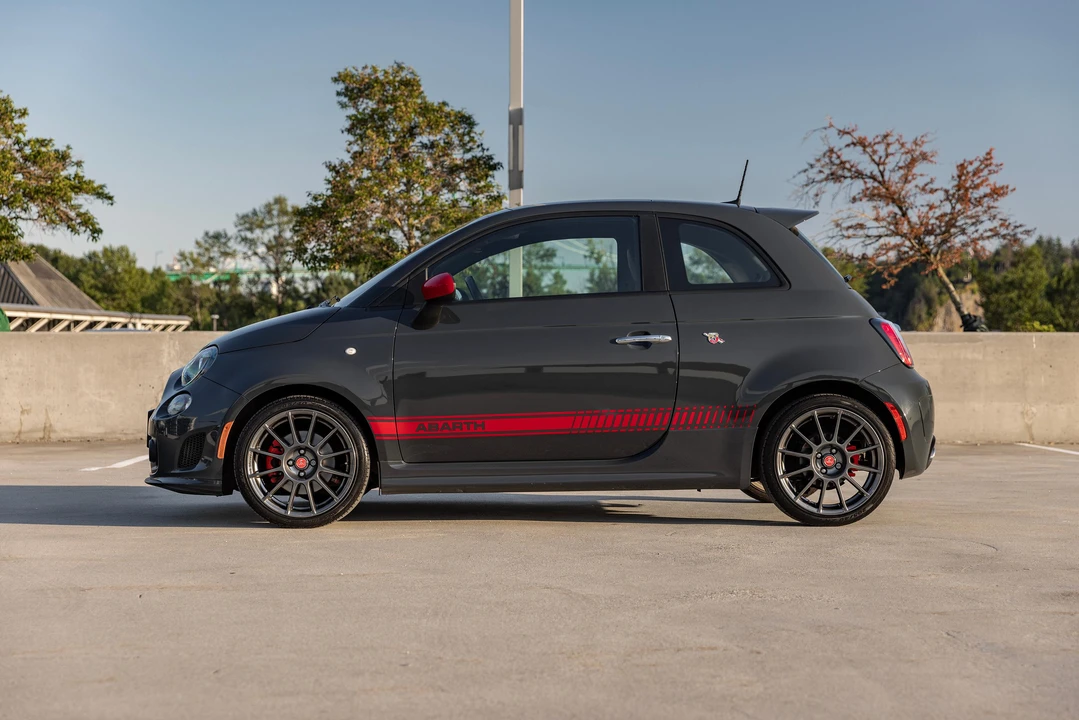 2017 Fiat Abarth 500 - Image 8 of 31