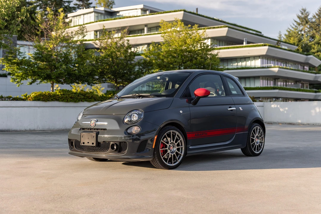 2017 Fiat Abarth 500 - Image 6 of 31