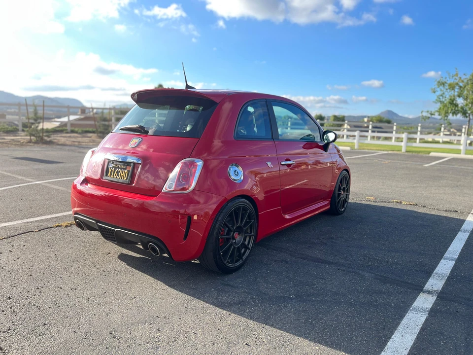 2017 Fiat Abarth 500 - Image 9 of 31