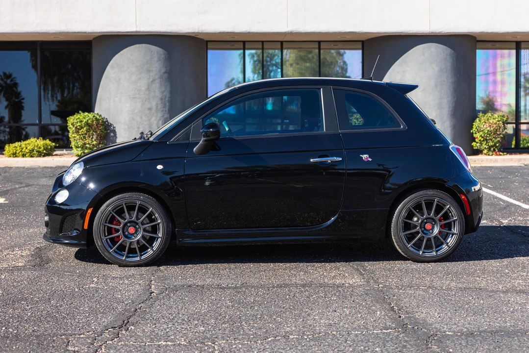 2017 Fiat Abarth 500 - Image 7 of 31
