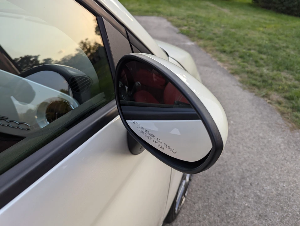 2017 Fiat Abarth 500 - Image 28 of 31