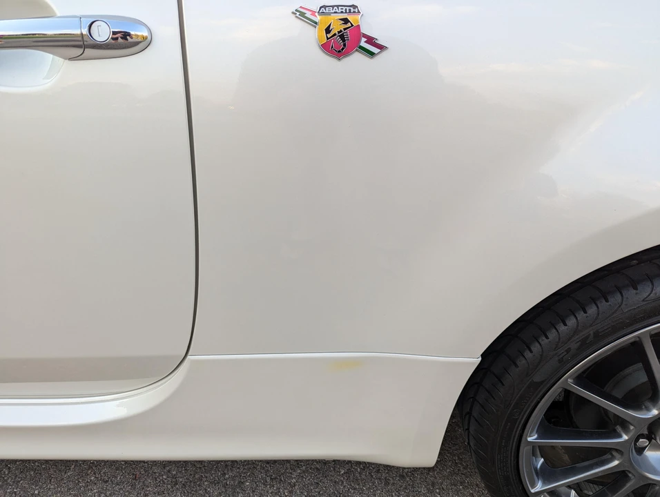 2017 Fiat Abarth 500 - Image 22 of 31