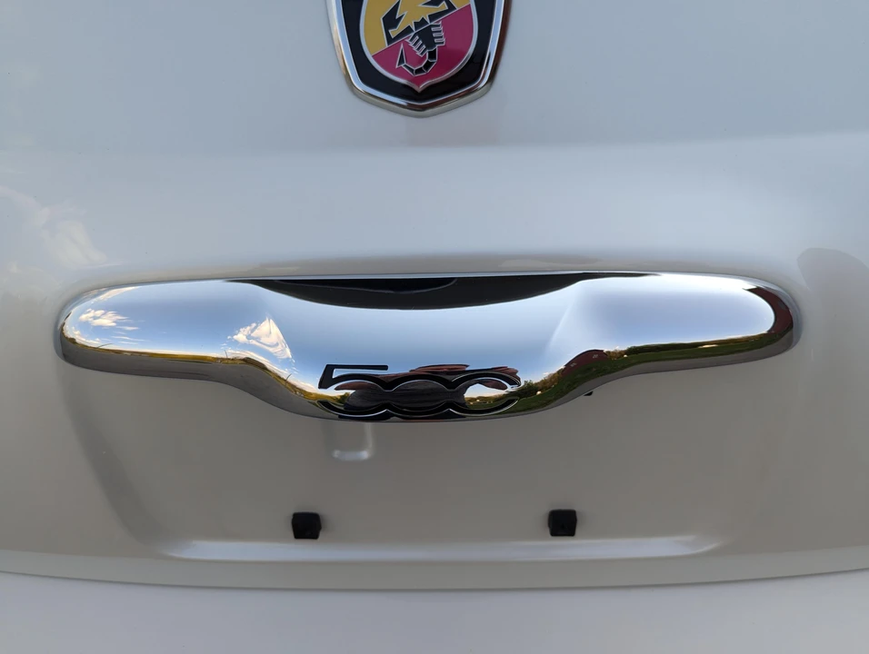 2017 Fiat Abarth 500 - Image 25 of 31