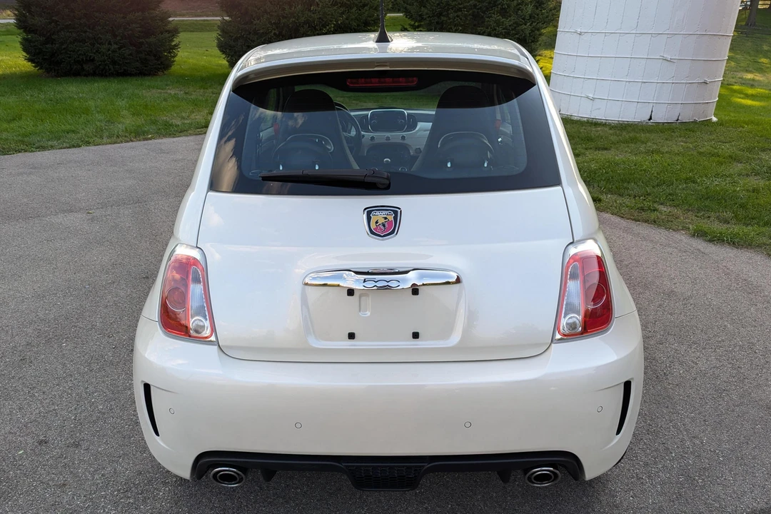 2017 Fiat Abarth 500 - Image 5 of 31