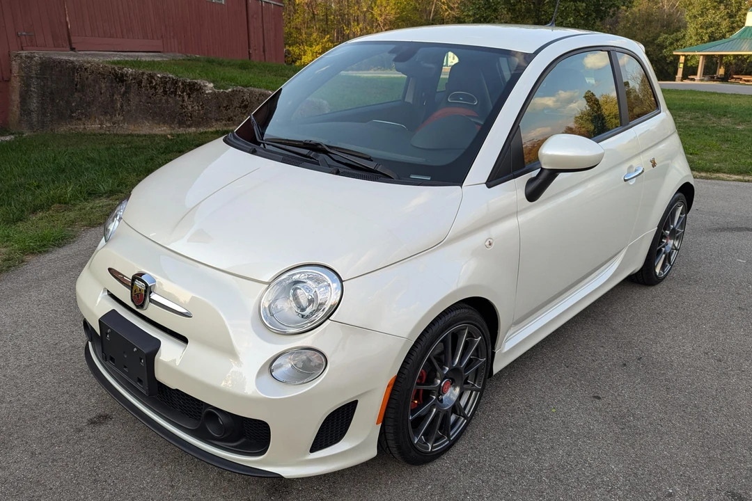 2017 Fiat Abarth 500 - Image 7 of 31