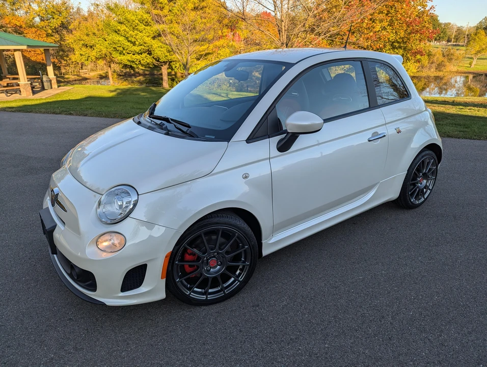 2017 Fiat Abarth 500 - Image 9 of 31