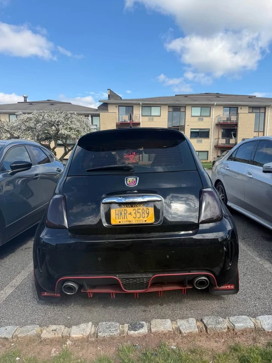 2017 Fiat Abarth 500 - Image 6 of 10