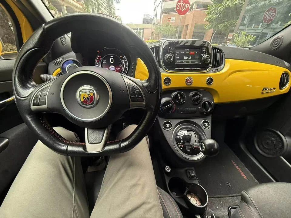 2017 Fiat Abarth 500 - Image 5 of 8