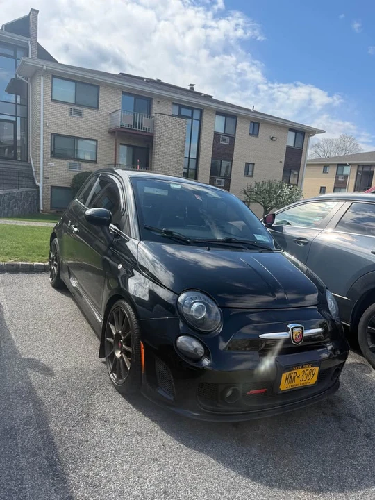 2017 Fiat Abarth 500 - Image 5 of 10