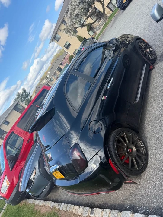 2017 Fiat Abarth 500 - Image 7 of 10