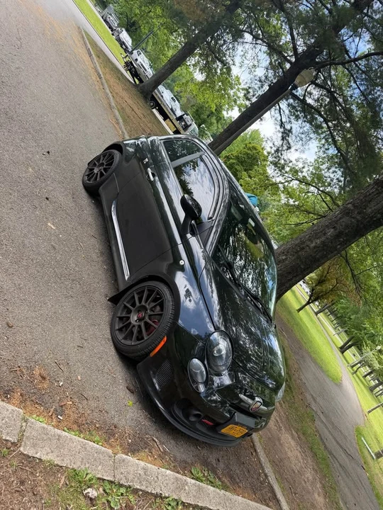 2017 Fiat Abarth 500 - Image 4 of 10