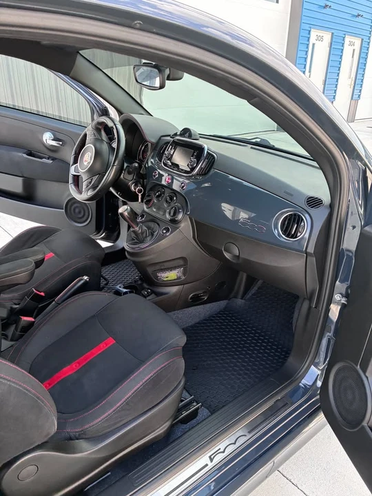 2017 Fiat Abarth 500 - Image 7 of 11
