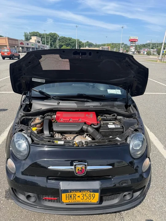 2017 Fiat Abarth 500 - Image 3 of 10