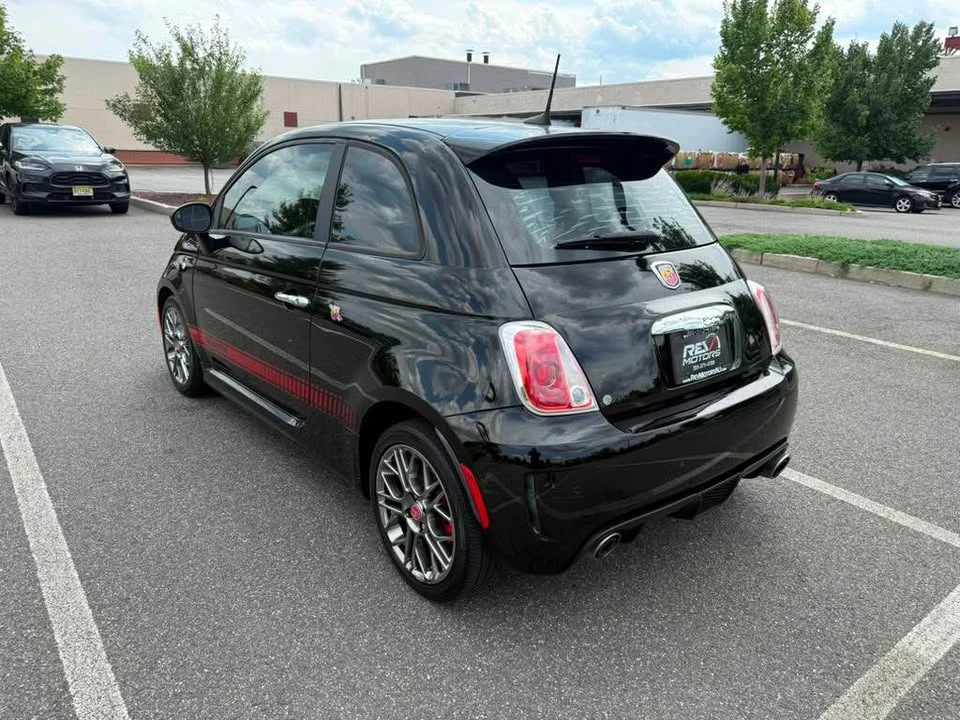 2017 Fiat Abarth 500 - Image 4 of 20