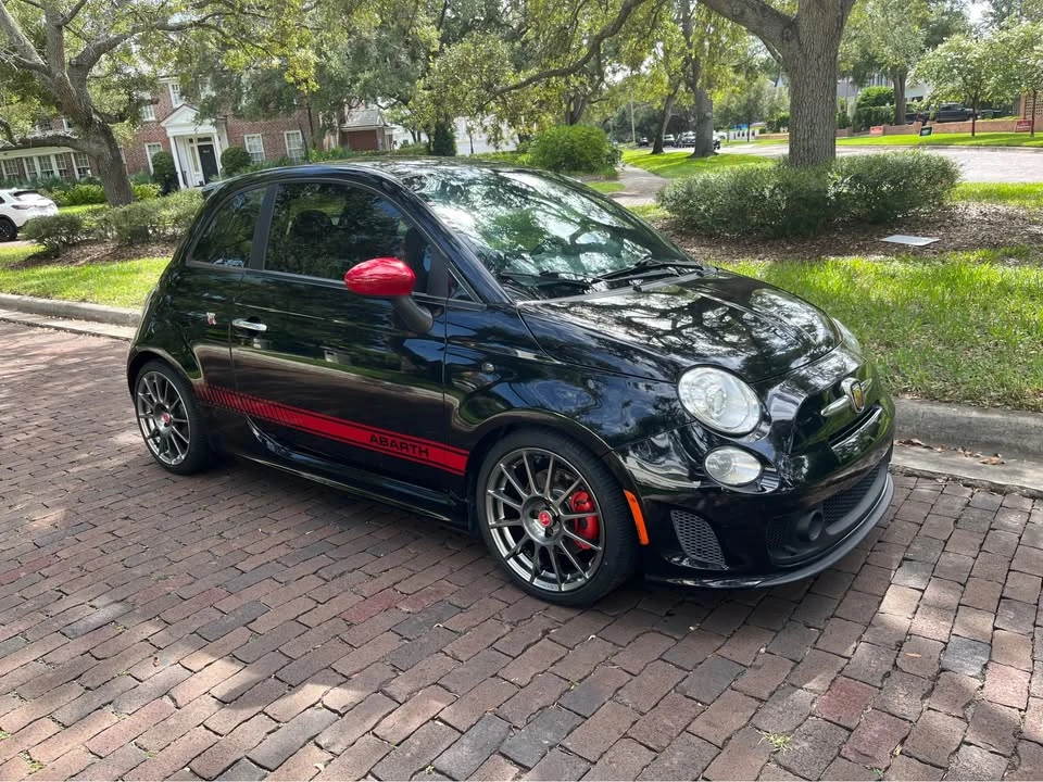 2017 Fiat Abarth 500 - Image 4 of 19