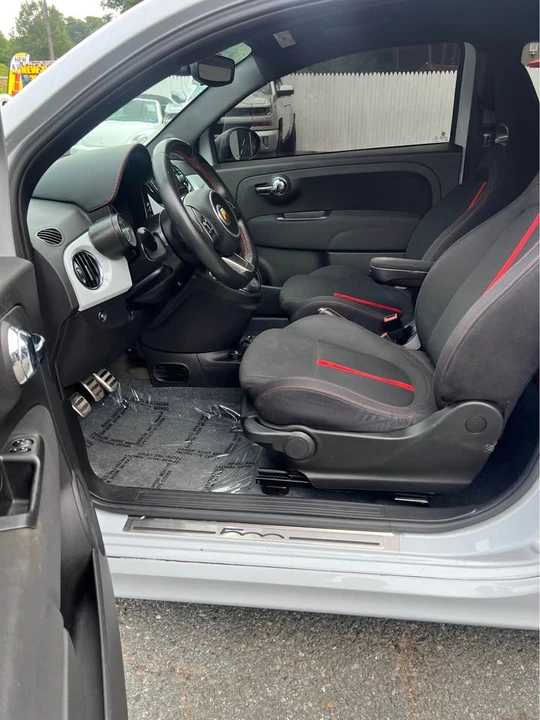 2017 Fiat Abarth 500 - Image 4 of 7