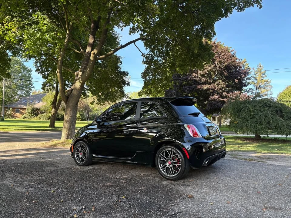 2017 Fiat Abarth 500 - Image 10 of 20