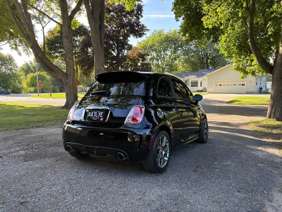 2017 Fiat Abarth 500 - Image 7 of 20
