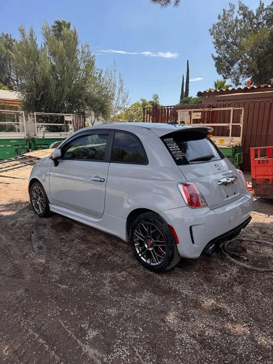 2017 Fiat Abarth 500 - Image 4 of 12