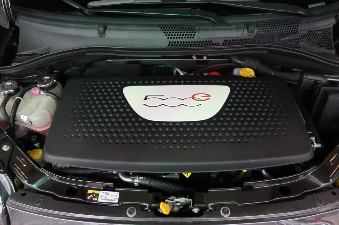2017 Fiat 500 - Image 15 of 17