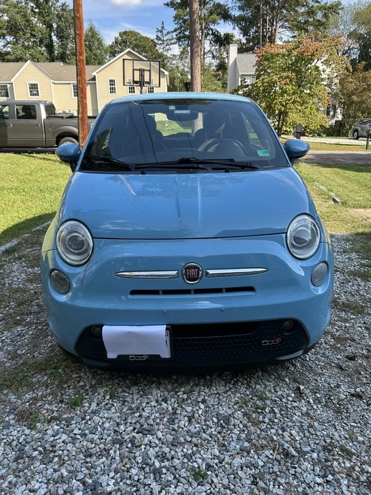 2017 Fiat 500e - Image 10 of 13