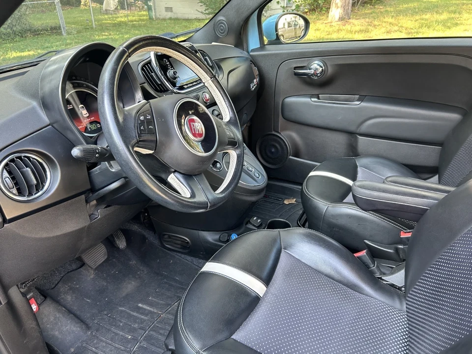 2017 Fiat 500e - Image 5 of 13