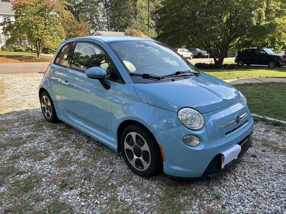 2017 Fiat 500e - Image 13 of 13