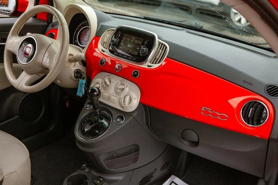 2017 Fiat 500 - Image 9 of 14